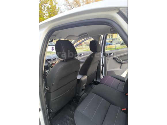 Sahibinden Ford Focus 1.6  Titanium 2010 Model  280.000 km Beyaz