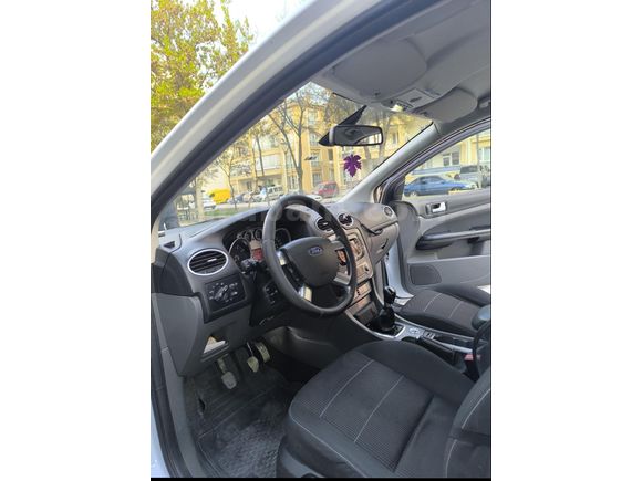 Sahibinden Ford Focus 1.6  Titanium 2010 Model  280.000 km Beyaz