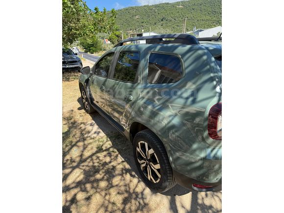 Dacia Duster 1.3 Tce Journey 2022 Model  FULL PAKET