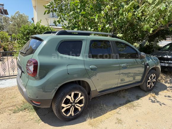 Dacia Duster 1.3 Tce Journey 2022 Model  FULL PAKET