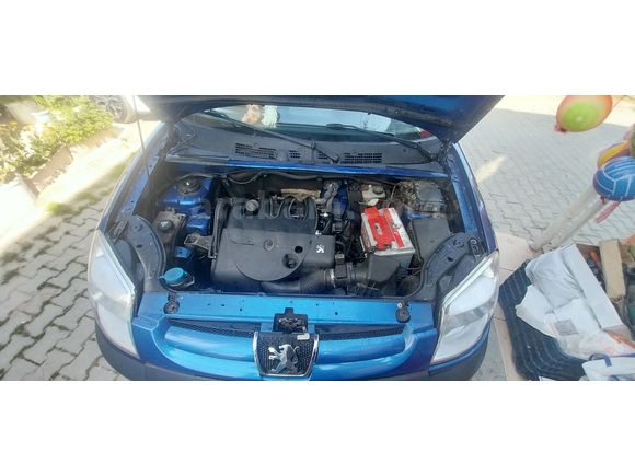 Sahibinden Peugeot Partner 1.9 D 2004 Model 
