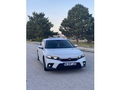 Sahibinden Honda Civic 1.5 i-VTEC Elegance 2021 Model  25.000 km Beyaz