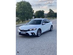 Sahibinden Honda Civic 1.5 i-VTEC Elegance 2021 Model  25.000 km Beyaz