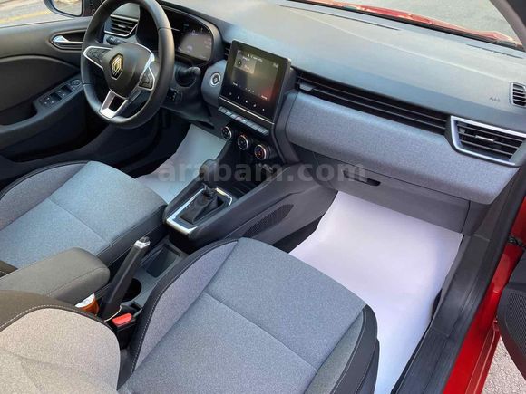 Sahibinden Renault Clio 1.0 TCe Evolution 2023 Model 23.000 km 