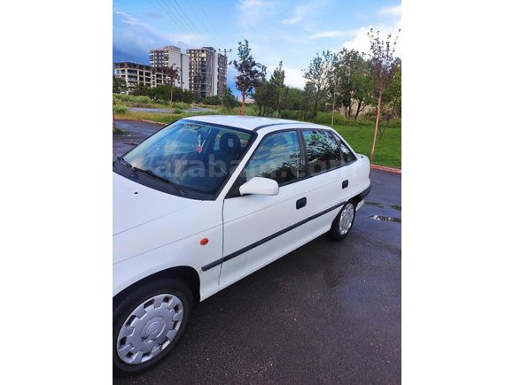 Temiz 2001 Model Opel Astra 1.6 Classic
