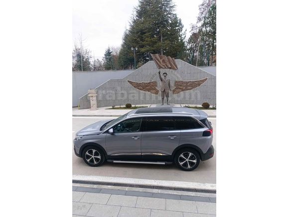 Sahibinden Peugeot 5008 1.5 BlueHDI Allure Selection 2019 Model Adana 65.000 km Gri (titanyum)