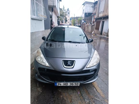 öğretmenden Peugeot 206+ 1.4 HDi Comfort 2011 Model
