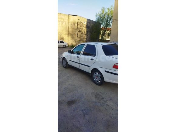Sahibinden Fiat Albea 1.3 Multijet Dynamic 2005 Model  225.000 km Beyaz