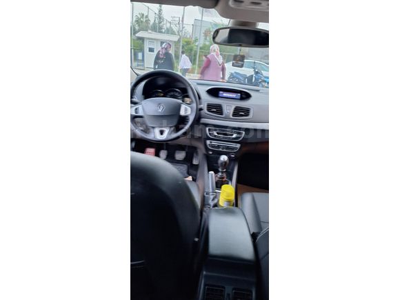 ikinci  Sahibinden ilk plaka  Renault Fluence 1.5 dCi Dynamique 2012 Model