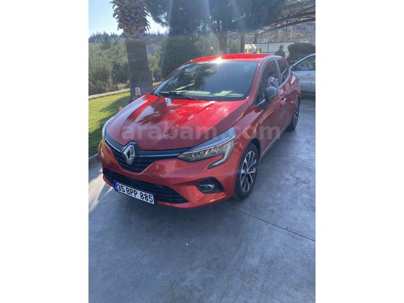 Sahibinden Renault Clio 1.0 TCe Icon 2023 Model 