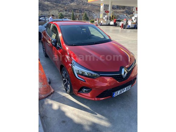 Sahibinden Renault Clio 1.0 TCe Icon 2023 Model 