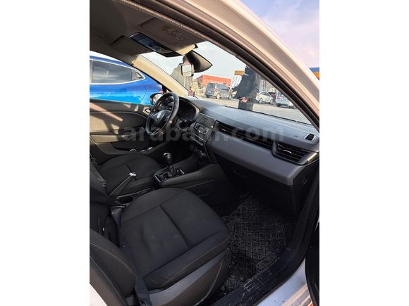 Sahibinden Renault Clio 1.0 SCe Joy 2022 Model