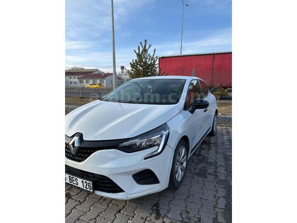 Sahibinden Renault Clio 1.0 SCe Joy 2022 Model