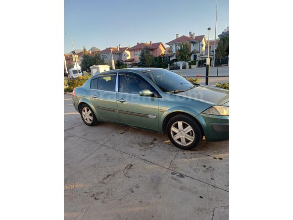 Sahibinden Renault Megane 1.6 Dynamique 2004 Model  Yeşil