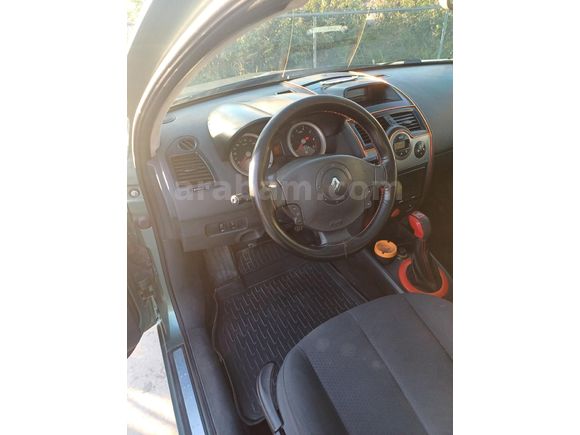 Sahibinden Renault Megane 1.6 Dynamique 2004 Model  Yeşil