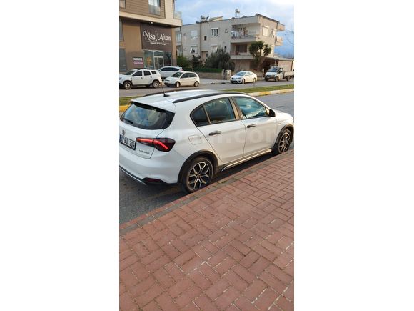 Sahibinden HATASIZ BOYASIZ TRAMERSİZ Egea Cross 1.4 Fire Urban 2023 Model 