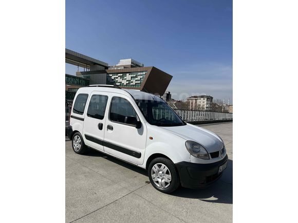 Sahibinden Renault Kangoo Multix 1.5 dCi Authentique 2005 Model 