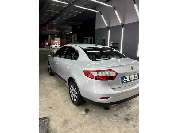 Sahibinden Renault Fluence 1.5 dCi Business 2012 Model 