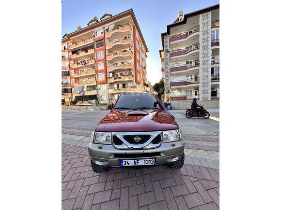 Sahibinden Nissan Terrano 2.7 TDI Elegance 2001 Model 