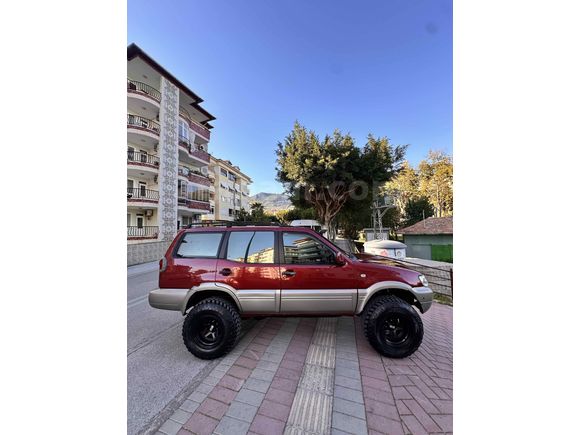 Sahibinden Nissan Terrano 2.7 TDI Elegance 2001 Model 