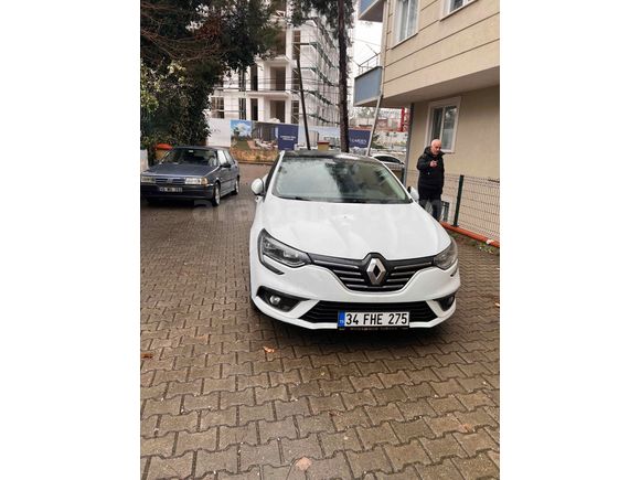 Sahibinden Renault Megane 1.3 TCe Icon 2020 Model 