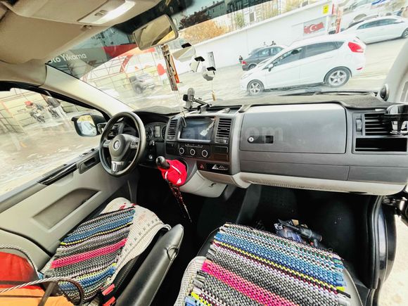  Volkswagen Transporter 2.0 TDI Camlı Van 2012