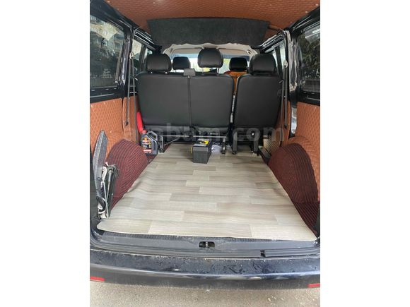  Volkswagen Transporter 2.0 TDI Camlı Van 2012