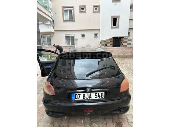Sahibinden Peugeot 206 1.4 XT 2003 Model 