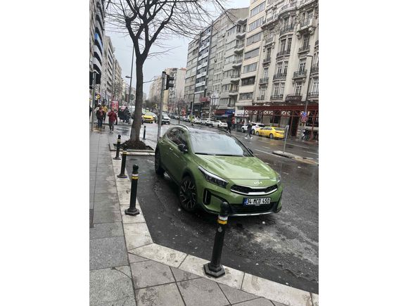 Sahibinden Kia XCeed 1.5 T-GDI Elegance 2024 Model