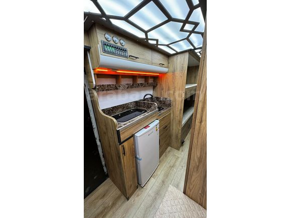 4 yataklı özel yapım aile  karavan