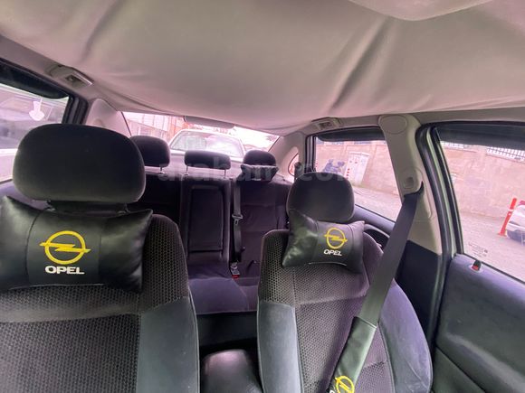 Sahibinden Opel Vectra 2.0 2000 Model 