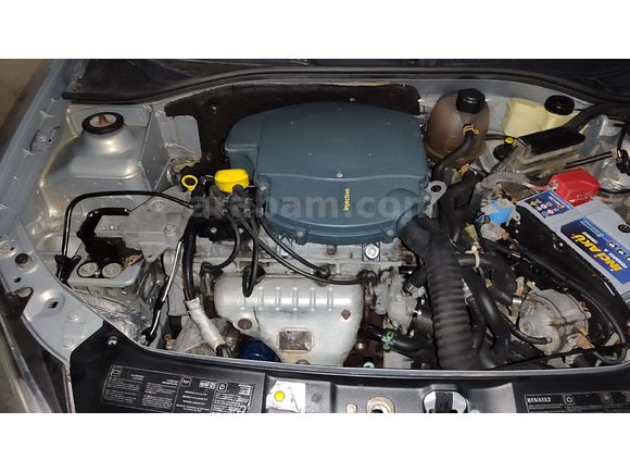 14 Yıldır tek elden garaj arabası Renault Clio 1.4 Authentice değişensiz