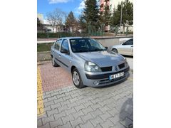 14 Yıldır tek elden garaj arabası Renault Clio 1.4 Authentice değişensiz