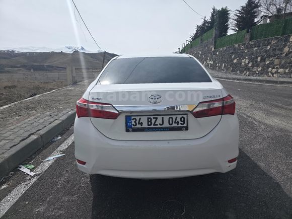 Sahibinden Toyota Corolla 1.4 D-4D Touch 2016 Model