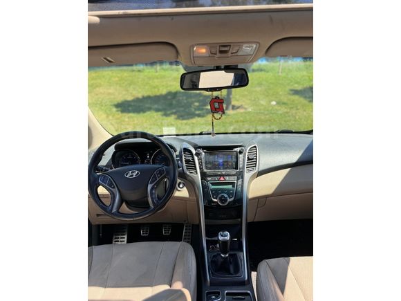 Sahibinden Hyundai i30 1.6 CRDi Elite 2012 Model
