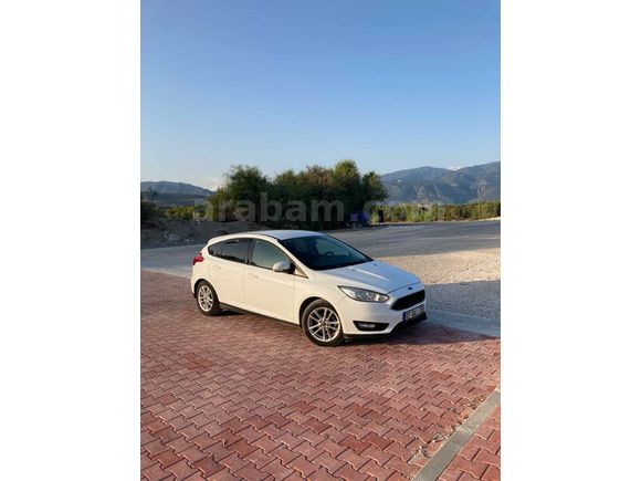 Sahibinden Ford Focus 1.6 Ti-VCT Trend X 2015 Model  170.000 km Beyaz
