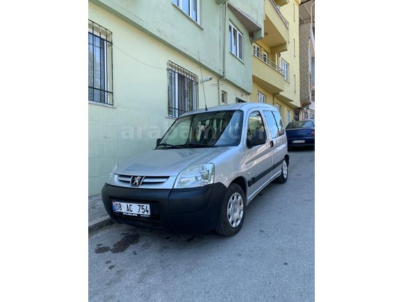 Sahibinden Peugeot Partner 1.9 D 2004 Model