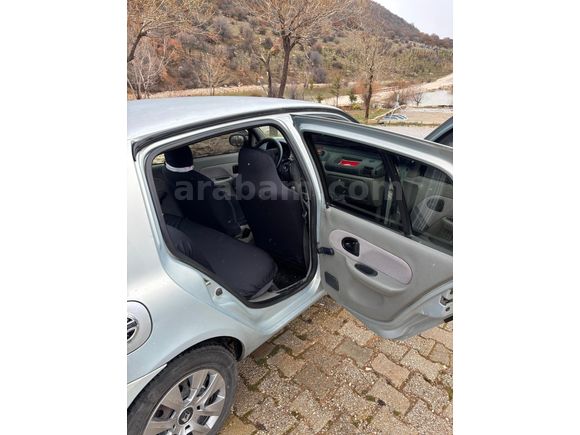 Sahibinden Renault Clio 1.5 dCi Expression 2004 Model