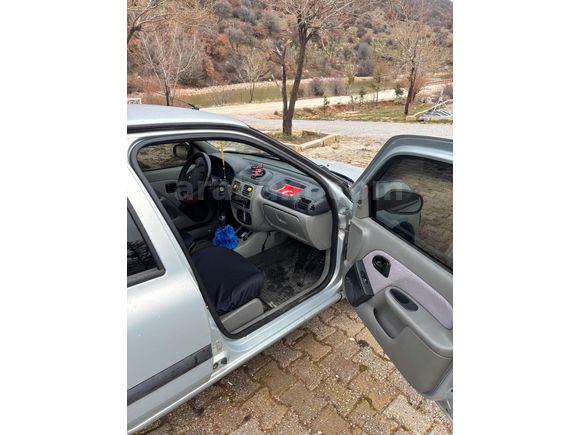 Sahibinden Renault Clio 1.5 dCi Expression 2004 Model