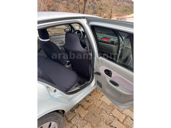 Sahibinden Renault Clio 1.5 dCi Expression 2004 Model