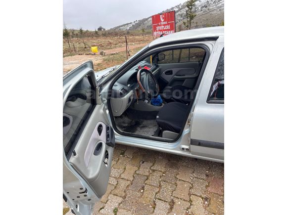 Sahibinden Renault Clio 1.5 dCi Expression 2004 Model