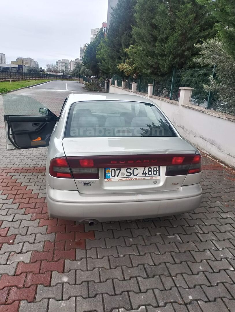 Sahibinden Subaru Legacy 2.0 GL 2000 Model Mersin 176.000 km Gri (Gümüş) 1