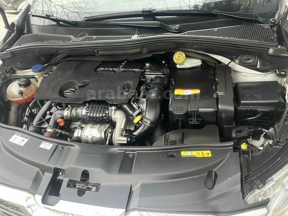 Sahibinden Peugeot 2008 1.6 e-HDi Active 2014 Model 