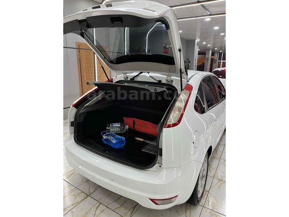 Sahibinden Ford Focus 1.6 TDCi Collection 2011 Model 