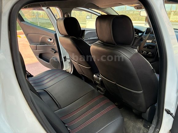 Sahibinden Renault Clio 1.2 Joy 2013 Model 