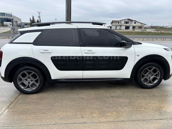 Sahibinden Citroen C4 Cactus 1.2 PureTech Feel 2015 Model İstanbul