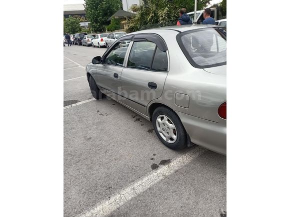 Sahibinden Hyundai Accent 1.5 GLS 1998 Model