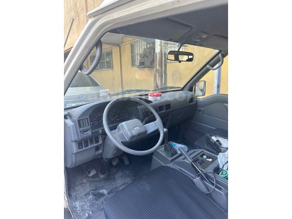 Sahibinden Mitsubishi L 300 8+1 
