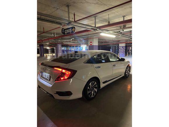 Sahibinden Honda Civic 1.6i VTEC Executive 2018 Model Ankara