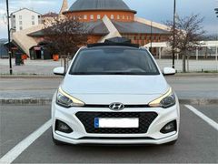 Sahibinden Hyundai i20 1.4 MPI Style 2019 Model  54.000 km Beyaz